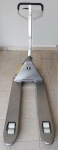 Transpaleta inoxidable uñas 1.150 x 540
