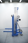 Apilador de aluminio eleva a 5.000 mm