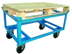 Soporte palets alto 650 m. Ruedas de goma maciza