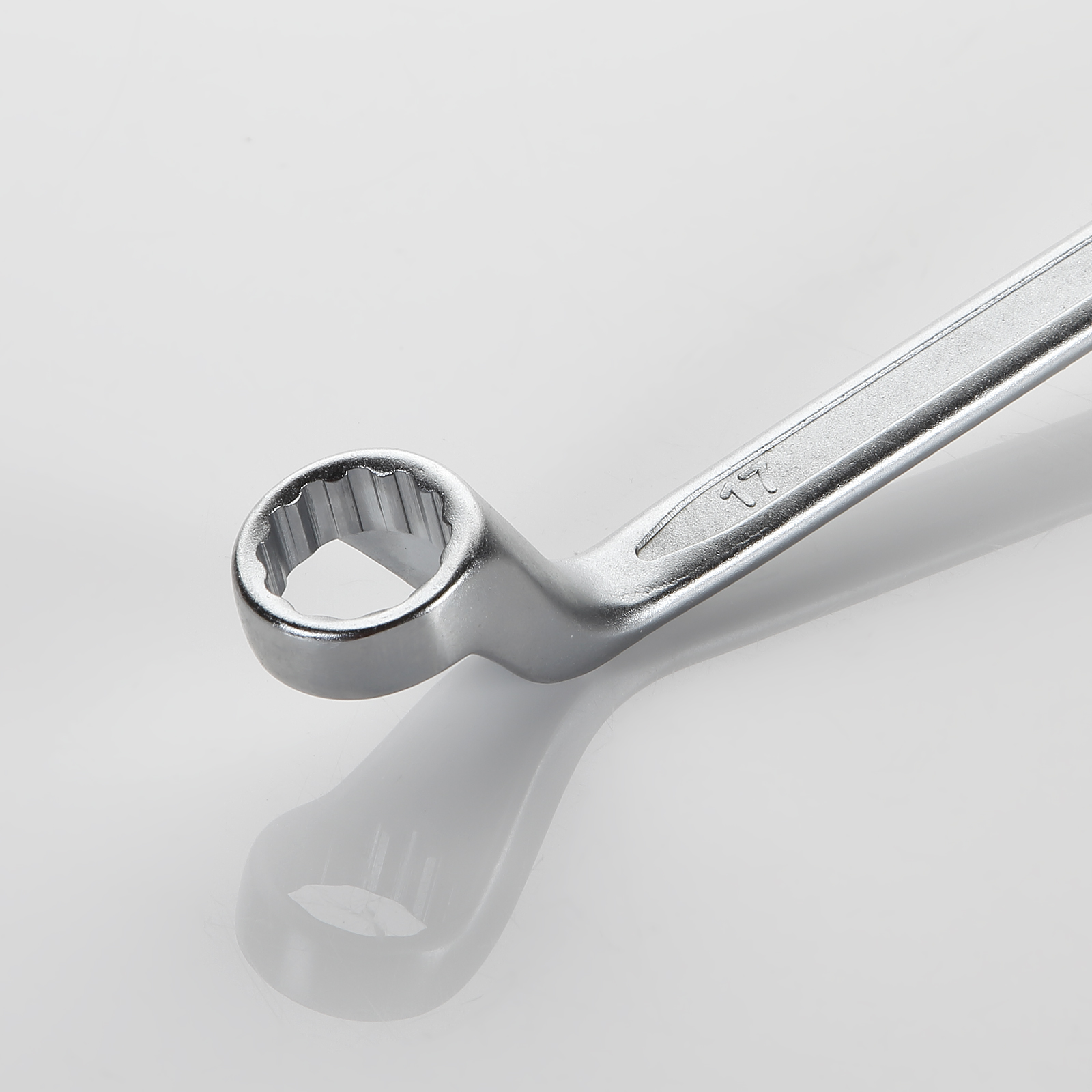 LLAVE DE DOBLE ESTRELLA ACODADA 16X17 MM ALYCO - Imagen 2